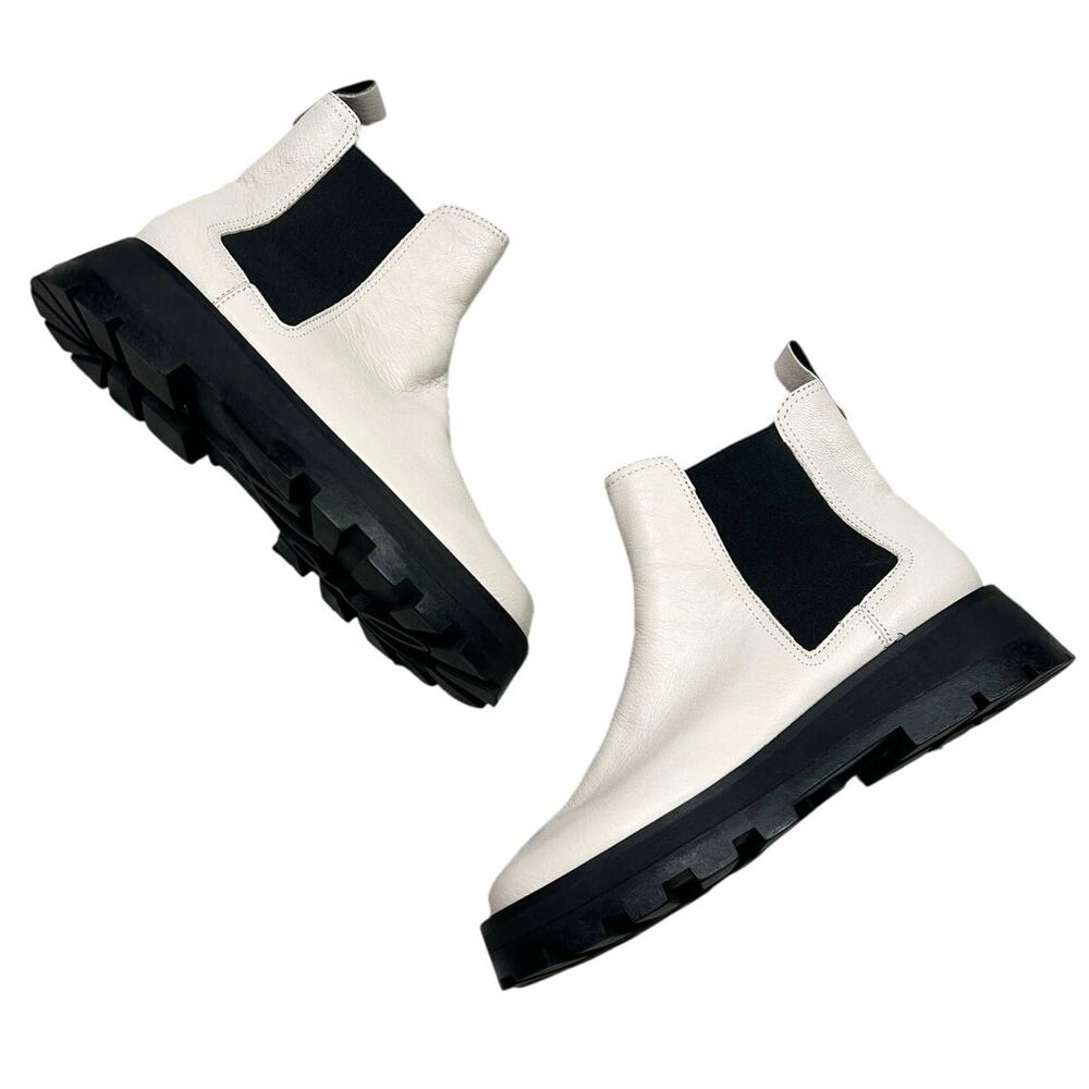 NEW Karl Lagerfeld | Mayde Ivory Leather Rhinestone Trim Chelsea Boots 8.5